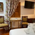 Boutique La Llave De La Juderia 3*