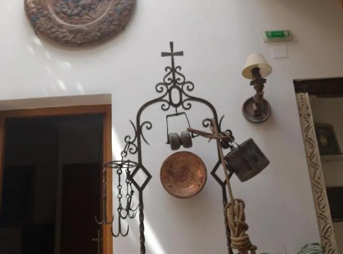 Отель Boutique La Llave De La Juderia Кордова