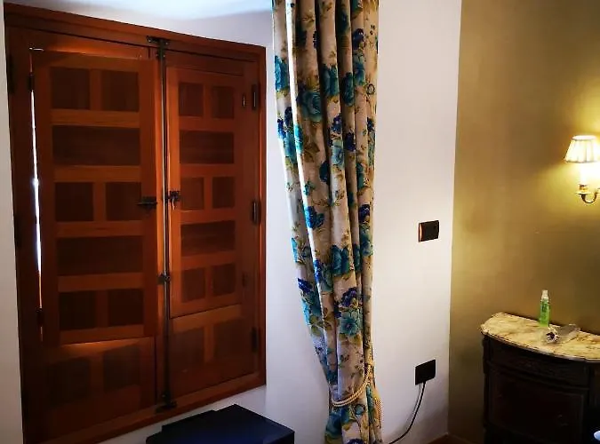 Boutique La Llave De La Juderia 3*