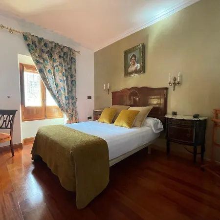 Готель Hotel Boutique La Llave De La Juderia Кордова